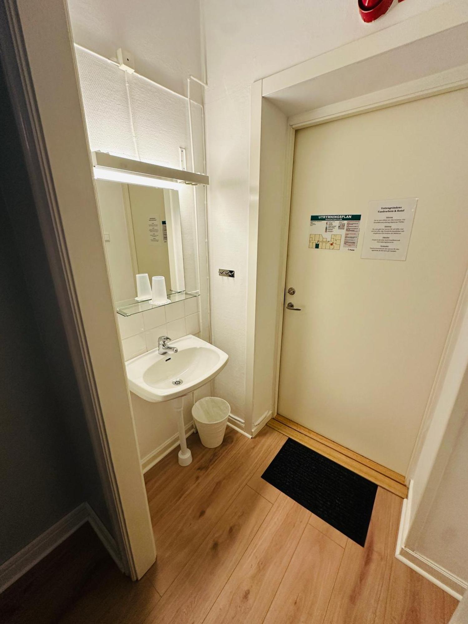 Vattengraendens Vandrarhem & Hotel Norrkoping Phòng bức ảnh